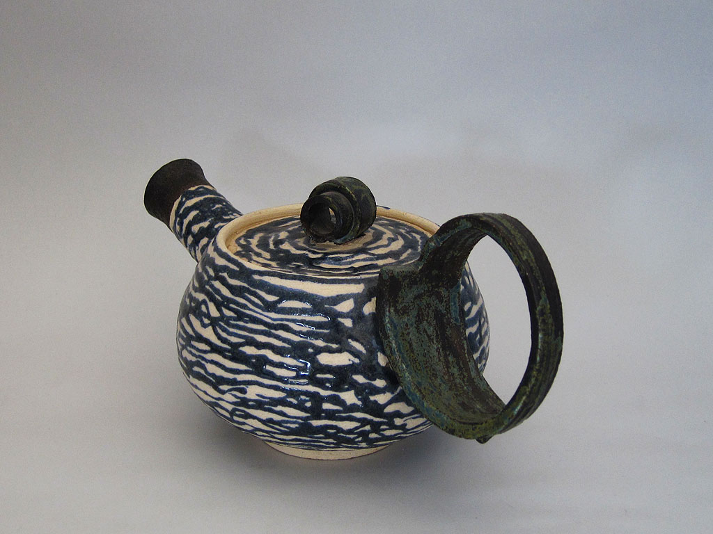 Teapot by Alenka Sekne